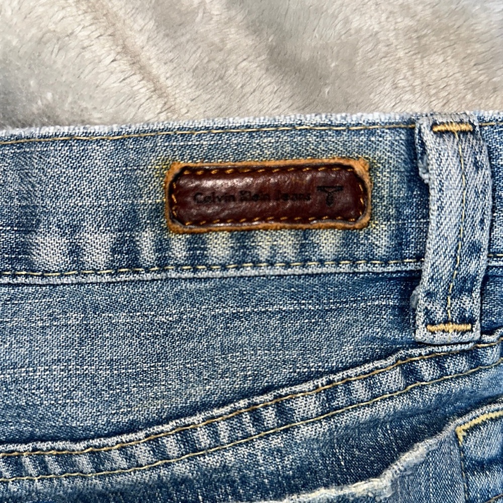 Calvin Klein Denim Shorts - Picture 4 of 4